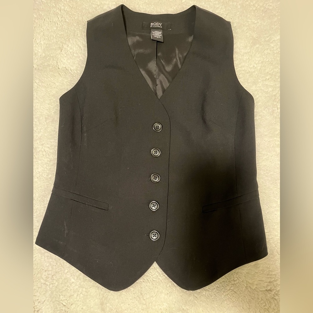 BODY BY VICTORIA VEST - size 4